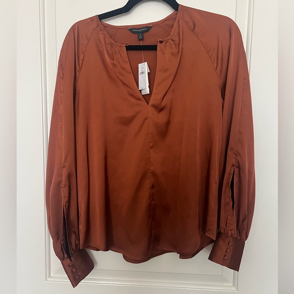 NWOT Banana Republic Blouse - Medium - Picture 1 of 3